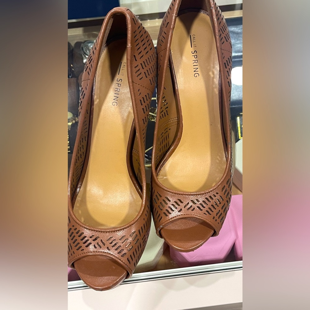 Brown High heels shoes 👠